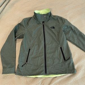 NWOT The North Face Light Fleece Lined Jacket in Olive Green size Large
